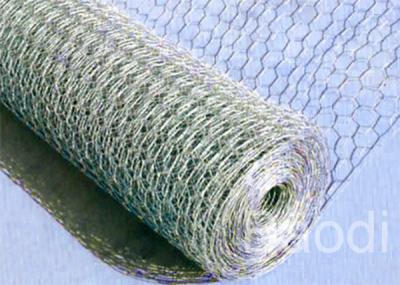 China Poultry Fencing Chicken Wire Fence Panels , Electric Zinc Coating Chicken Wire Cage  for sale