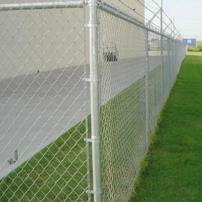 China Hot Dipped Galvanized Chain Link Fence Electro Zinc 8ft Chain Link Fencing for sale