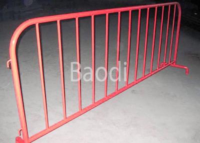 China Removable Red Welded Temporary Mesh Fence For Crowd Control Barrier High Strength for sale