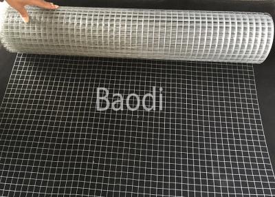 China Zinc Coated Iron Welded Wire Netting Square Mesh Hole Packed In Roll for sale