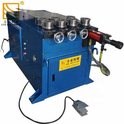 Chine 7.5KW machine de pliage de section de boîte pour le travail des métaux à vendre