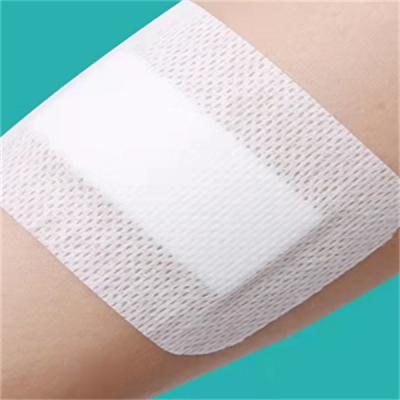 China Nonwoven Super Absorbent Wound Dressings Eco Compress Stickness For Skin Tears for sale