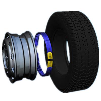 China 15 16 17 18 20 faixas lisas corridas 22,5 polegadas da proteção do pneu liso do dispositivo para caminhão blindado à venda