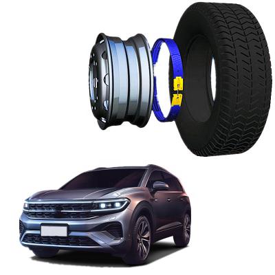 Chine Bandes plates de pneu de dispositif de course de véhicules utilitaires pour Sharan Tiguan Touran Touareg 225/45ZR18 235/55R18 2 à vendre