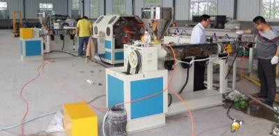 China PVC Fiber Enhancing Soft Pipe Production Line For Gridding Pipe / Snakeskin Pipe Making for sale