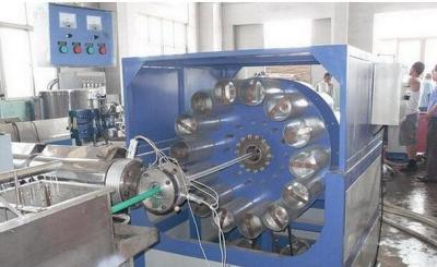 中国 ポリ塩化ビニール繊維の機械を作る高める柔らかい管の放出装置/Griddingの管 販売のため