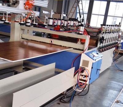 China PVC WPC Hollow Door Board Wood Plastic Composite Extrusion Line / Production Line Double Screw for sale