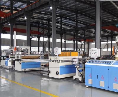 China Twin Screw Crust WPC Board Production Line Scratch Resistant 300KG/H for sale