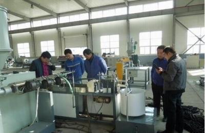 China Electrical Flexible Cable Protection Plastic Extrusion Line Cable Conduit CE ISO9001 for sale
