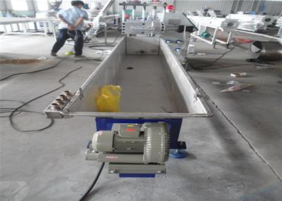 Chine Machines en plastique d'extrusion de granules de PE, film en plastique de PE réutilisant la chaîne de production de granules à vendre