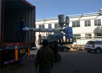 中国 新しい設計管の生産ラインを補強する機械を作るプラスチック管の放出ライン/PEカーボンSprial/PEの管 販売のため