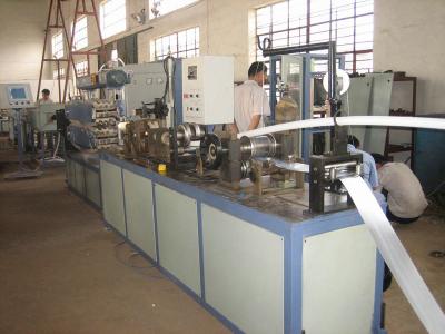 China HDPE / LDPE Plastic Pipe Single Screw Extruder , PP / PE Plastic Pipe Machinery for sale