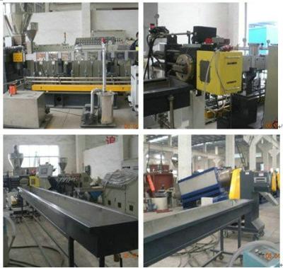 China Recycled Plastic Pelletizer Twin Screw Extruder , PET Bottle Flakes Granulating Machine for sale