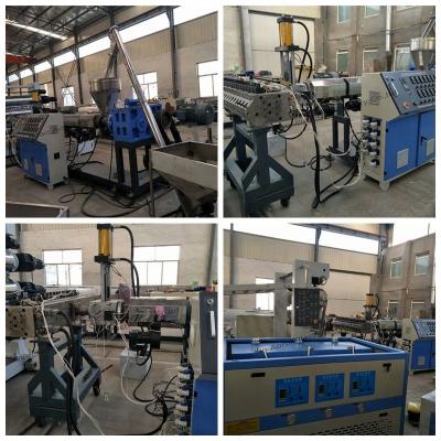 China PVC Crusting Wpc Sheet Making Machine 1220x2440mm 600Kg/H for sale