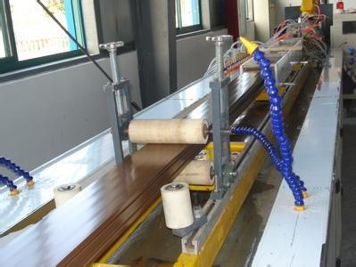 China WPC Guardrail Profile Extrusion Line , Chair Profile Extruder for sale