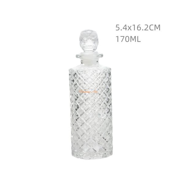 Quality OEM 50ML - 200ML Glass Perfume Bottle Tailored For Aroma Diffusion for sale