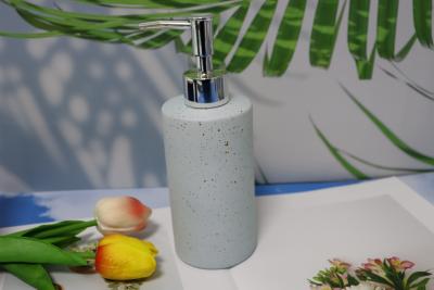 China Elegant Glass Soap Dispenser Transparent Reusable Bathroom Accessory à venda