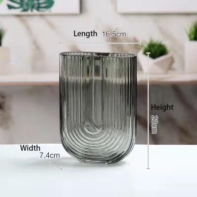 China 23cm Glass Vase Decor The Perfect Addition to Your Modern Glass Collection for Living Room Bedroom Home Decor for sale