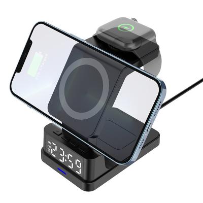 China Fast Mobile Qi Wireless Charging Stand 15W 3 In 1 For Watch Phone for sale