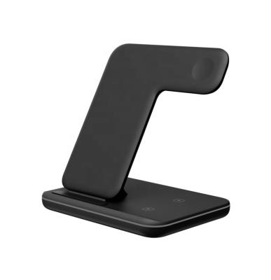 China Type C Port 3 In 1 Multi Function Wireless Charging Station 5W Convenient for sale