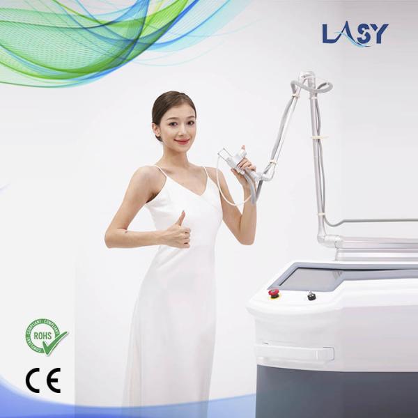 Quality 635nm Infrared Fractional CO2 Laser Machine Aesthetic Acne Scar Removal for sale