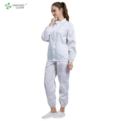 Chine Le vêtement blanc antitatic de couleur d'ESD de Cleanroom peut être autoclavable pour toute la catégorie de cleanroom à vendre