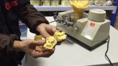 China Manual filling machine for cake/donut/bread for sale