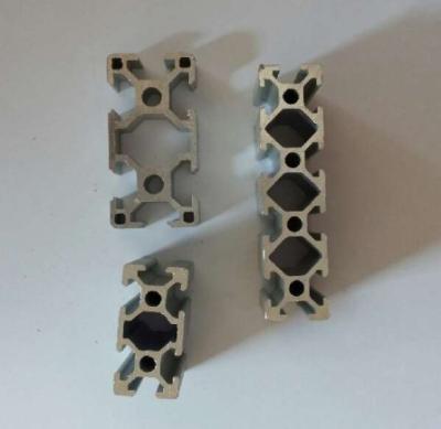 China Perfil de alumínio industrial anodizado prateado, extrusão da liga de alumínio 6063 à venda