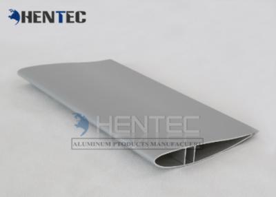 China La protuberancia de aluminio industrial de la aspa del ventilador del metal del OEM perfila productos a la cuchilla de enfriamiento en venta