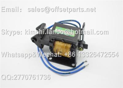 Chine Pièce électrique de machine d'impression de presse de compensation de l'aimant AS-10-N759 AC110V 50-60HZ 14.7N 15mm à vendre