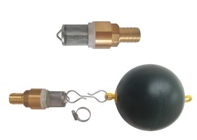 中国 逆止弁、クランプおよび浮遊球が付いている真鍮の吸引のホースのキット 販売のため