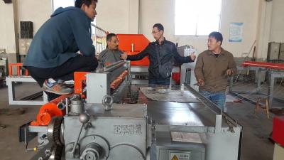 Κίνα Αυτόματο ενωμένο στενά πλέγμα καλωδίων υψηλής αποδοτικότητας που κάνει το εργοστάσιο μηχανών από XM προς πώληση