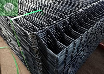 China Black Grey 4.0mm Steel Garden Fence Panels , 3D Galvanized Welded Wire Mesh Fence for sale