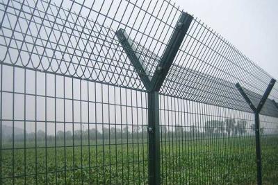 China Y Post PVC Coated Wire Mesh Fence , Air Port Wire Mesh Fence With Razor Barbed Wire for sale