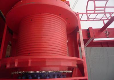 China 12Ton 16Ton Tower Crane Winch Alloy Steel High Power Red Color for sale