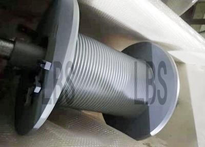 中国 CCSワイヤー ロープ ドラム油圧設計装置の起重機の主要な部品は鋼鉄に溝を作った 販売のため