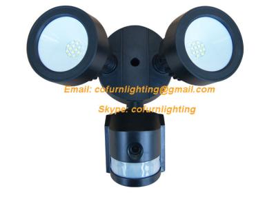 China FloodLight Camera with Motion Sensor LED Security Wall Lights Dual Head for sale