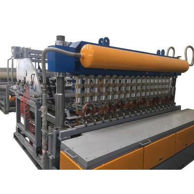 China Concrete Rebar 5-12mm Welded Wire Mesh Machine Length Automatically Adjusted for sale