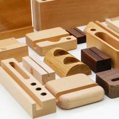 China Decoración del hogar piezas de torno de madera de artesanos CNC personalizados en venta