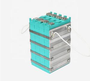 China manutenção livre do bloco da bateria do íon LiFePO4 do lítio de 3.2V 40ah com Shell de alumínio à venda