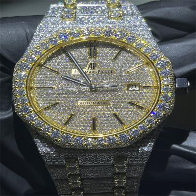 Chine 3EX Moissanite glacé hors des montres à extrémité élevé de ChainMoissanite de montre à vendre