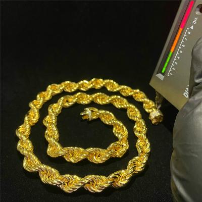 China 11mm Latest Version Hand Moissanite Hip Hop Chains Round Inlaid Gold Rope Chain for sale