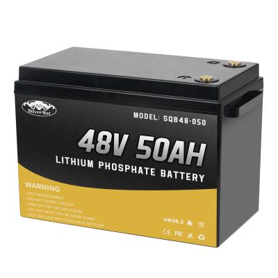 China Batería de iones de litio LFP 48V 50AH para almacenamiento de energía solar, AGV, aplicaciones de automóviles de golf, RV en venta