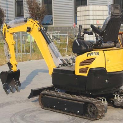 China Pouring Mini Micro Digger 990mm Upper Width CE 1.6 Ton Excavator for sale