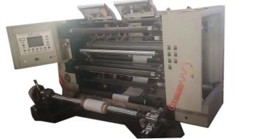 China 1100mm maximum cutting width CPP film vertical cutting machine en venta