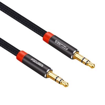 China Het nylon vlechtte 3m Stereo Audioaux Kabel met Standaard 3.5mm Audiohefboom Te koop