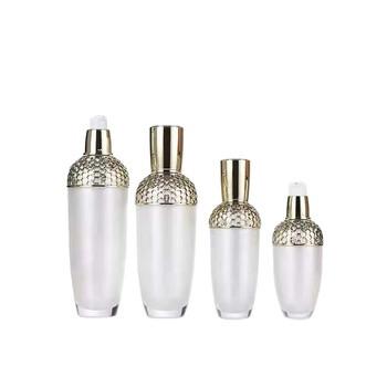 China Oval Cosmetic Pump Bottle Acrylic 100ml Silk Screening Customized for sale