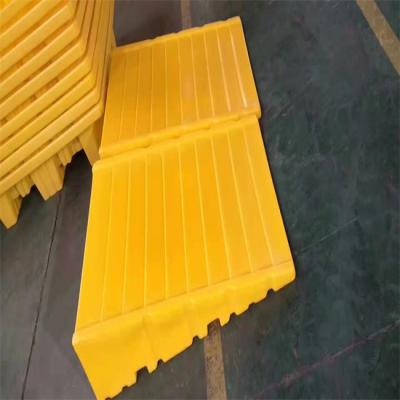 China 40L Pallet Moulding , OEM Sandblasting HDPE Plastic Molding for sale
