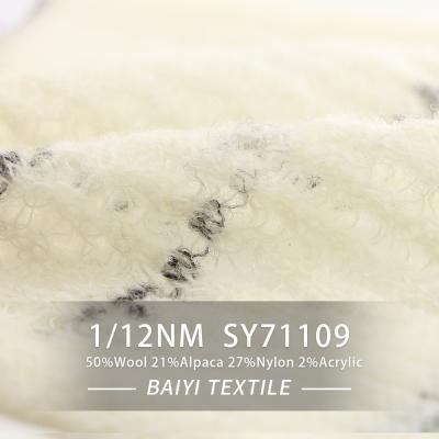 China Shawls 1/12NM Fine Count Yarn , Anti Pilling Alpaca Knitting Wool for sale