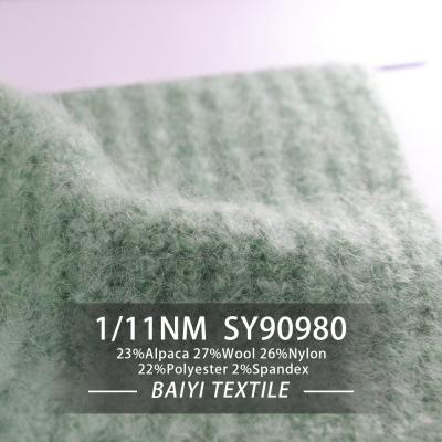 Chine Le mélange soyeux d'alpaga de la laine 1/11NM bavardent multifonctionnel pour le tricotage à vendre
